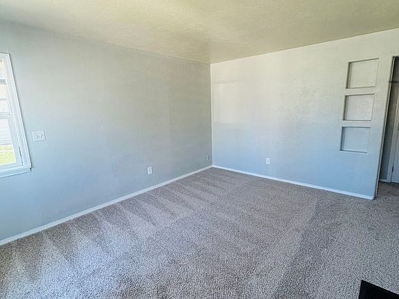 5th image of 1317-1323 E Las Animas St #1319