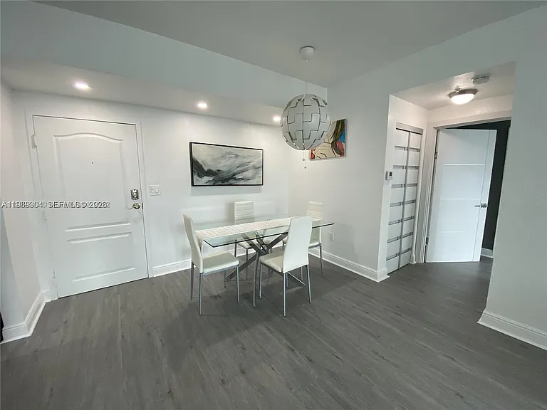 500 NE 29th St #608 — Photo 13