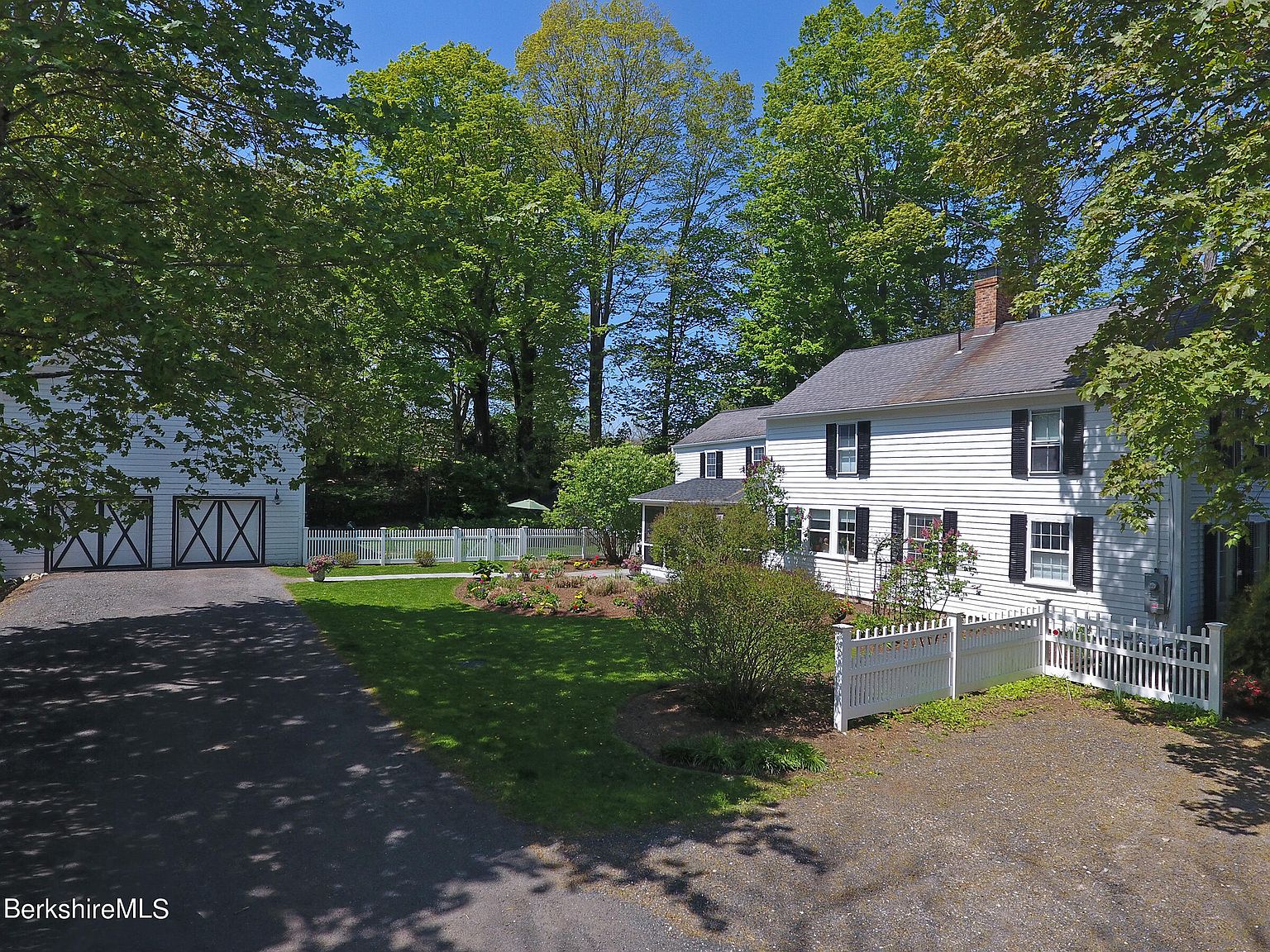 4 Stockbridge Rd, West Stockbridge, MA 01266 Zillow