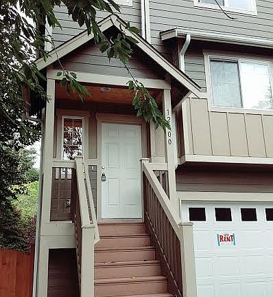 4th image of 12800 17th St NE #E
