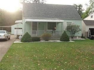 3268 Bell Wick Rd, Hubbard, OH 44425