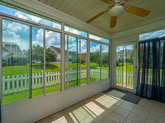 5th image of 8692 Grassy Oak Trl