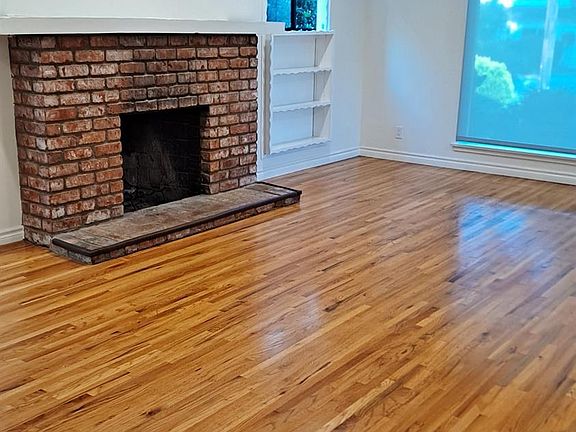 2nd image of 2140 Glenada Ave