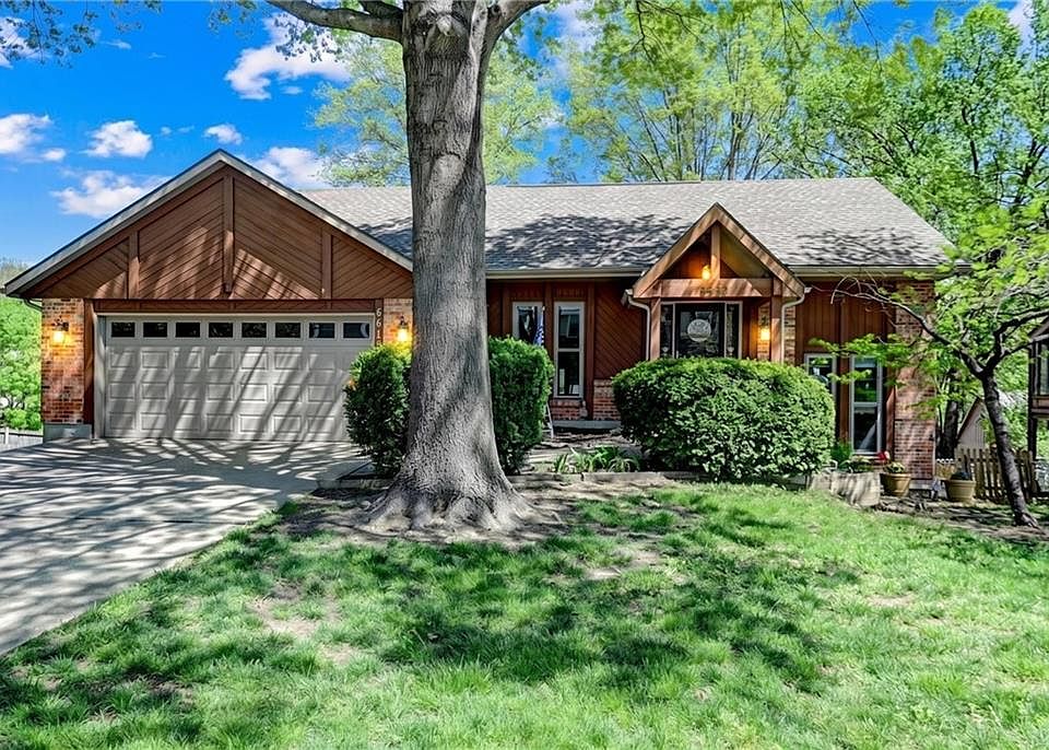 1st image of 6513 Cottonwood Dr