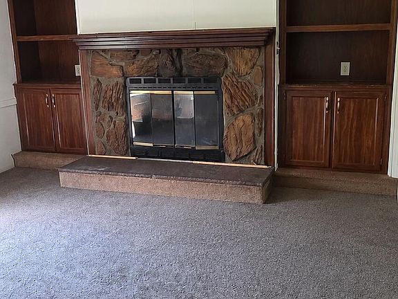 5th image of 120 Amber Road