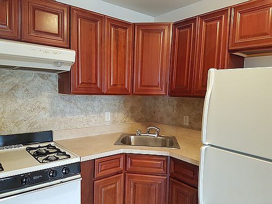 1st image of 20-56 Steinway St #4B