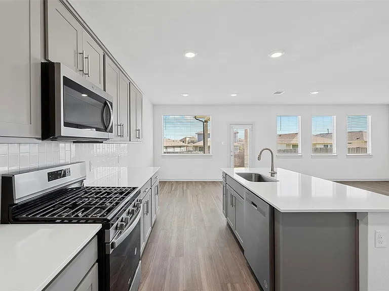 432 Wilshire Rd — Photo 11