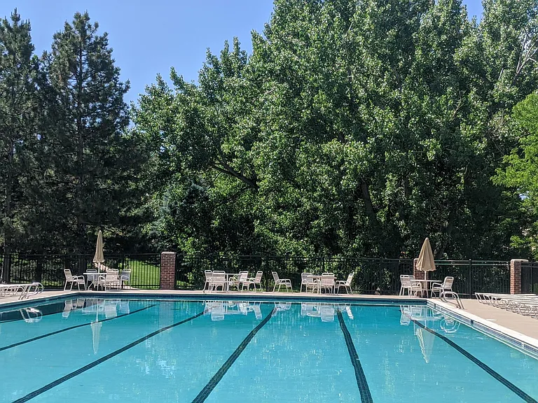 SouthPark2 community Pool