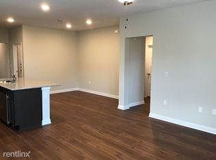 8005 Turnberry Ln, Austin, TX 78744
