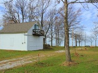 37599 Lake Shore Blvd, Eastlake, OH 44095