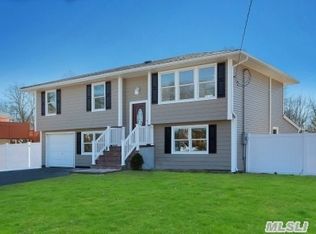1028 Union Blvd, Bay Shore, NY 11706