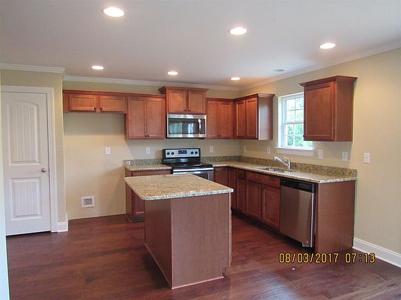 3rd image of 202 Hickory Point Dr Lot 15