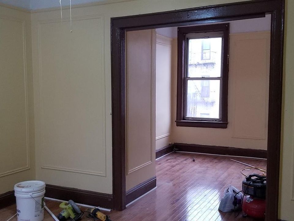 2nd image of 318 Bay Ridge Ave APT 3F