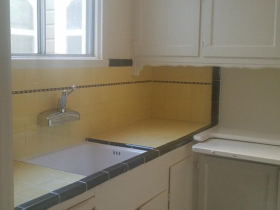 4th image of 1585 Beach St APT 205