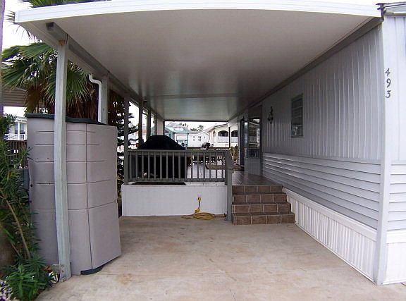 2nd image of 493 W Clam Cir