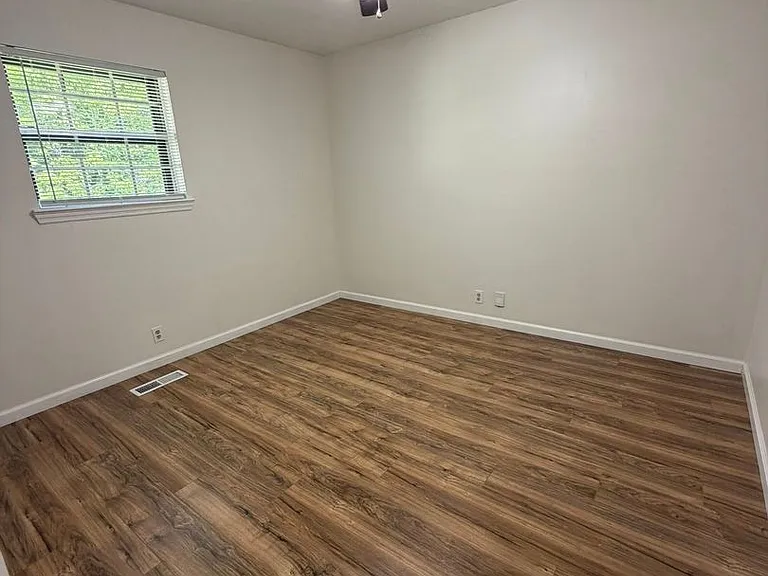 10 Morgan Cir — Photo 26