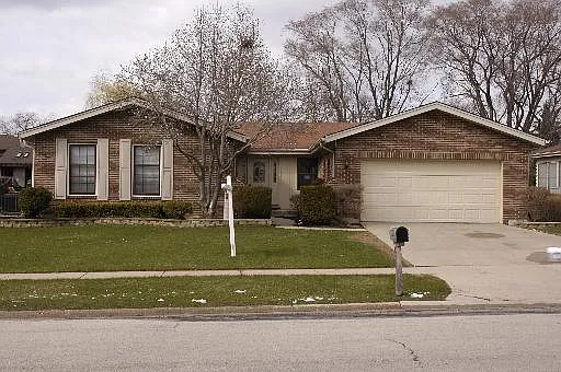 652 W Concord Way photo 1