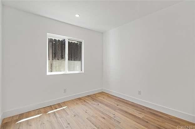 1st image of 13328 Berg St