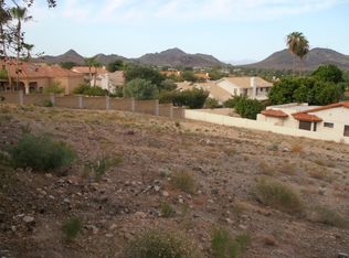 1111 E Country Gables Dr, Phoenix, AZ 85022