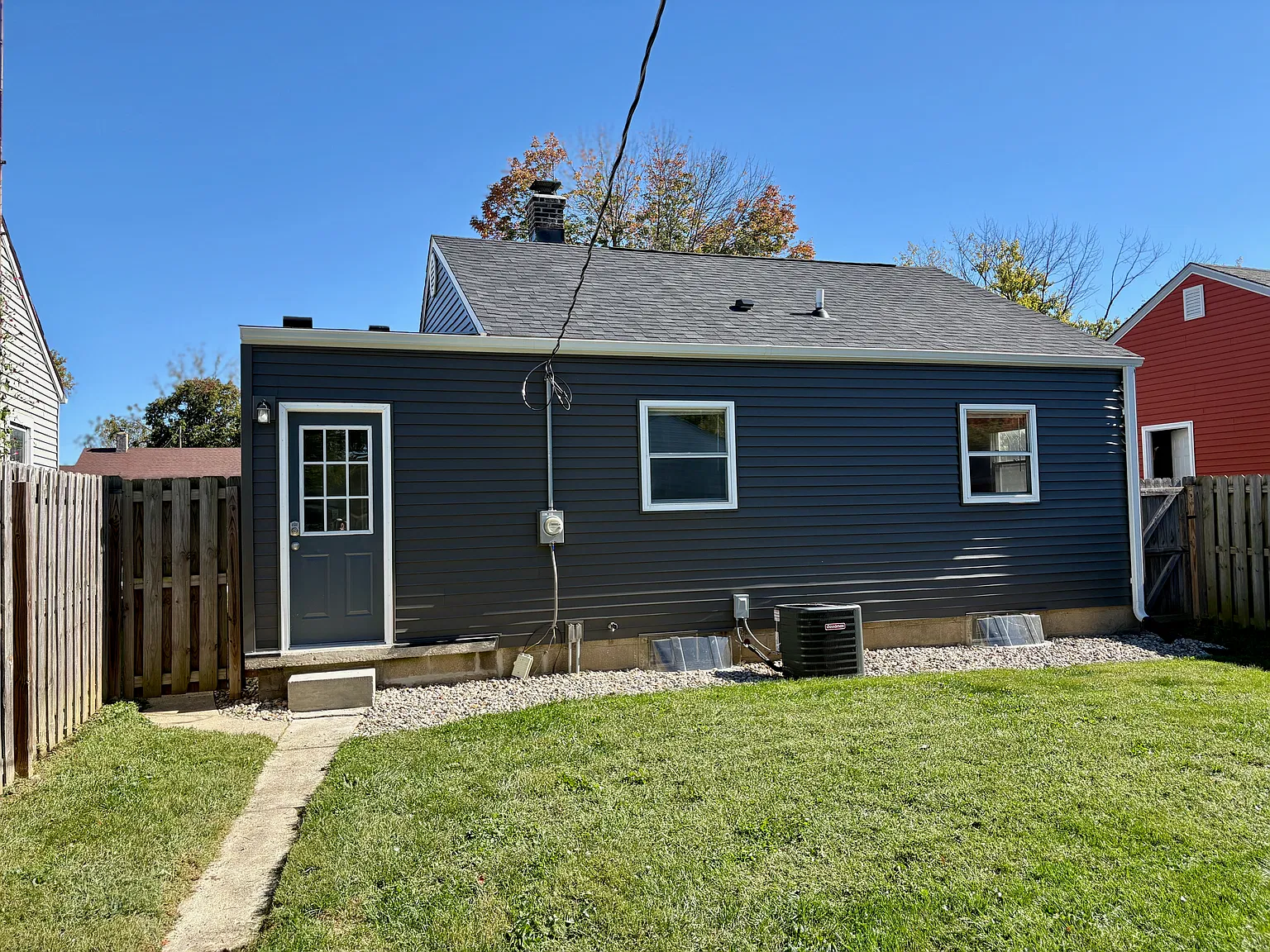 2 bed, 756 sqft, $1,540 — Photo 2