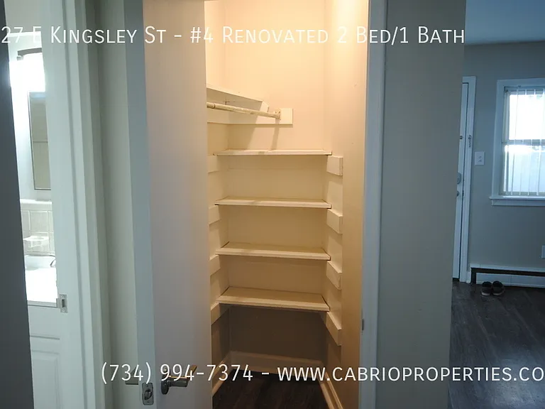 727 E Kingsley St — Photo 15