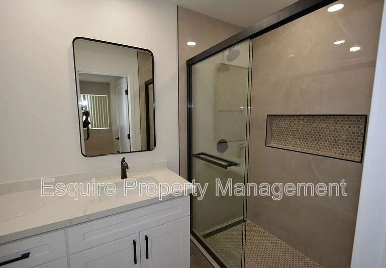 3551 W Hemlock St — Photo 20
