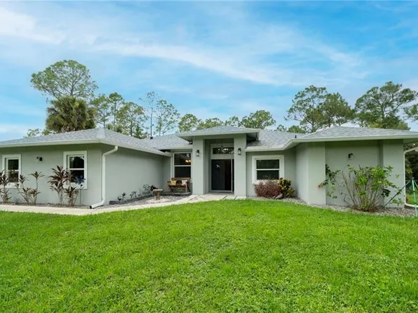 311 14th St SE, Naples, FL 34117