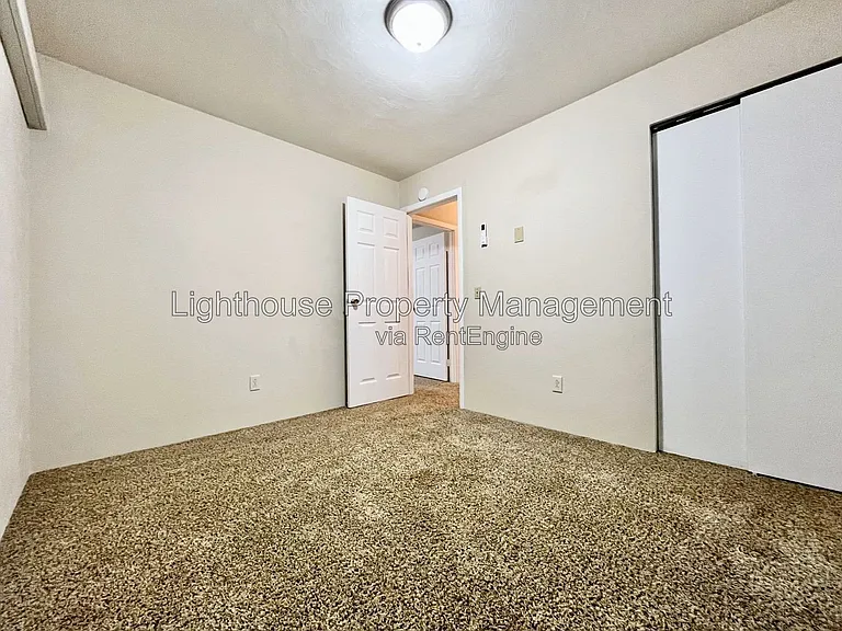 10375 Portage Rd — Photo 14
