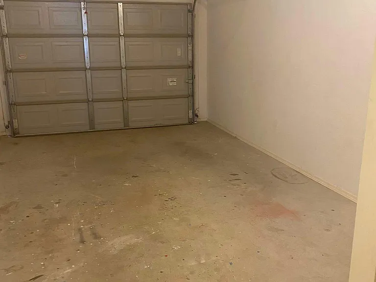 One Car Garage