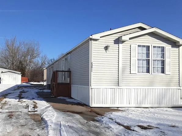 24011 Blue Jay, Clinton Township, MI 48036