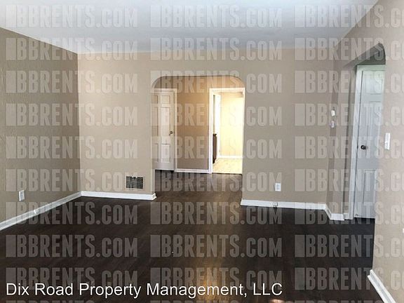 4th image of 215 W Beechwood Ave