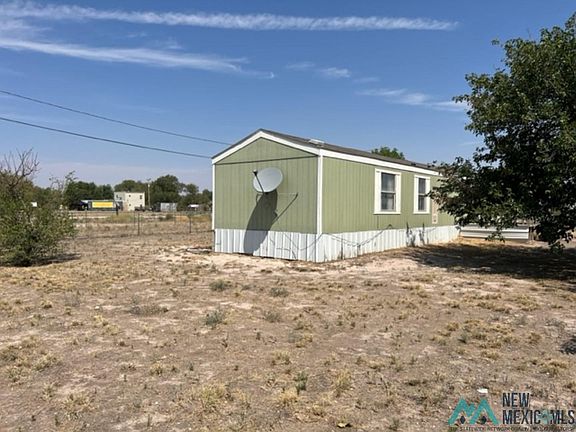 3rd image of 401 Sacaton St
