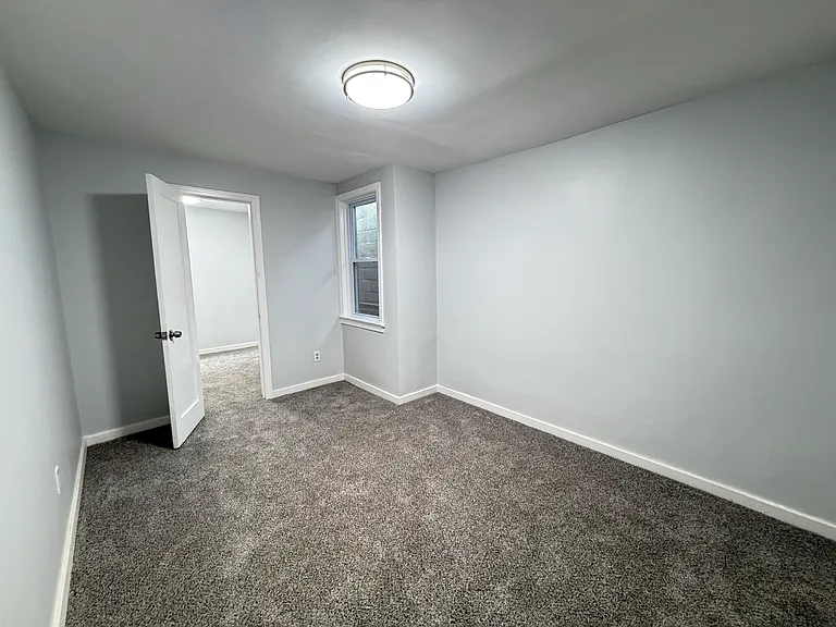 2026 Hertel Ave #A4 — Photo 14