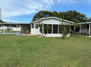 403 Liberty Dr, Auburndale, FL 33823