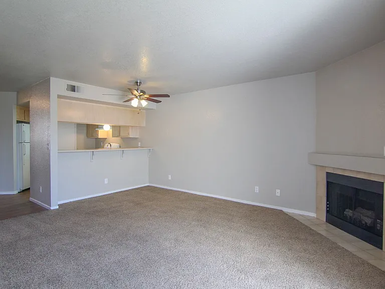 1172 Burton Dr — Photo 9