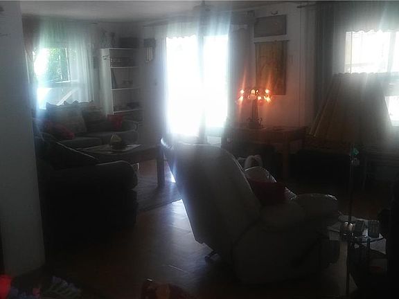 5th image of 139 Philadelphia Blvd #11