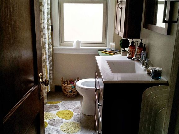 5th image of 4836 N Karlov Ave #3