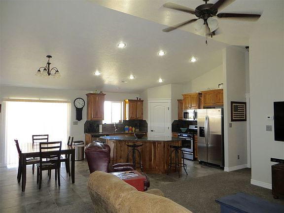 4th image of 67 Arroyo Vista Dr