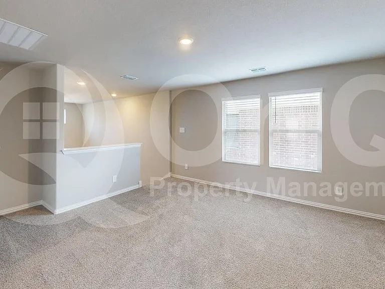 517 Ridgedale Dr — Photo 7