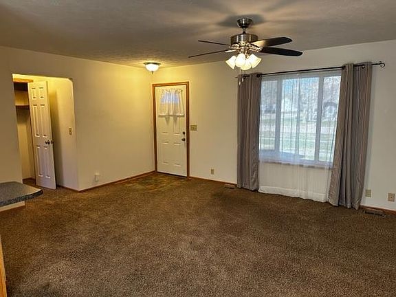 3rd image of 311 N 1st St