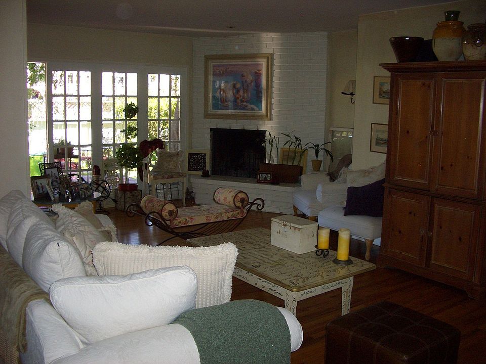 living space w/ fireplace