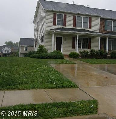 1st image of 2072 Stoneleigh Dr