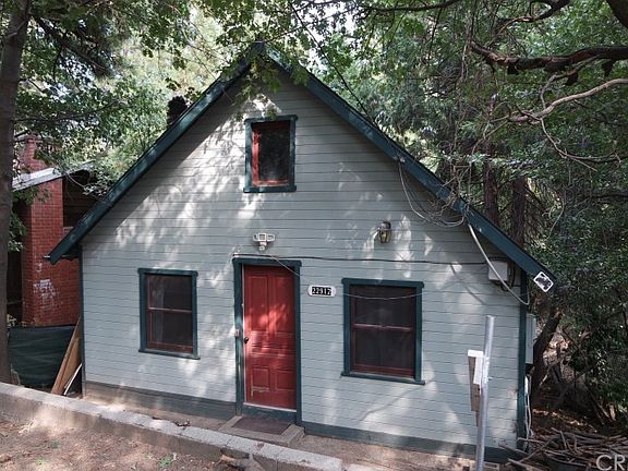 3rd image of 22912 Redwood Way