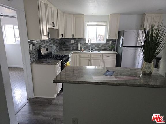 2nd image of 1055 W 104th St