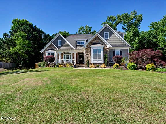 2nd image of 4837 Coronado Drive