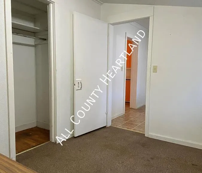 219 W Kenworthy St — Photo 30