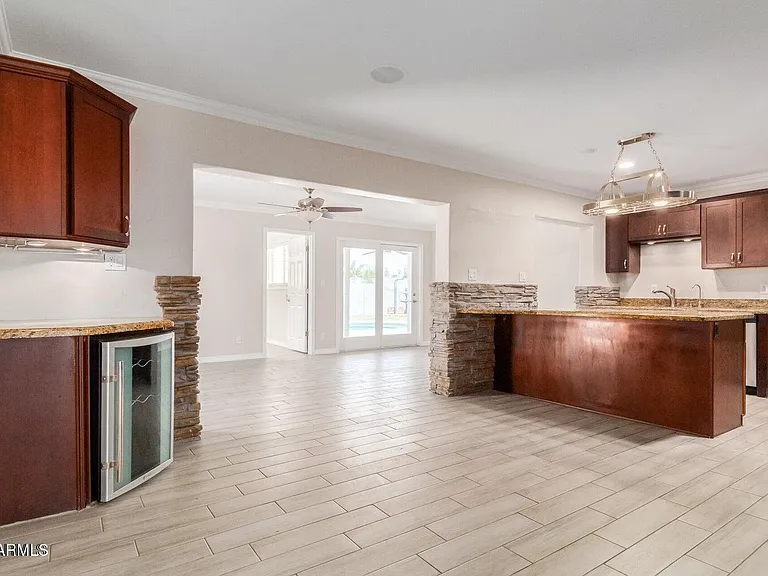 132 E Pebble Beach Dr — Photo 8