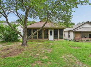 409 N McKinley Ave, Sand Springs, OK 74063