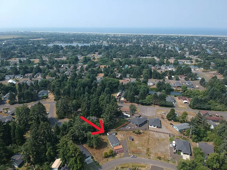 737 Wood Duck Ave SE — Photo 36