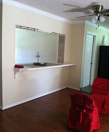 4th image of 9470 Gardner St